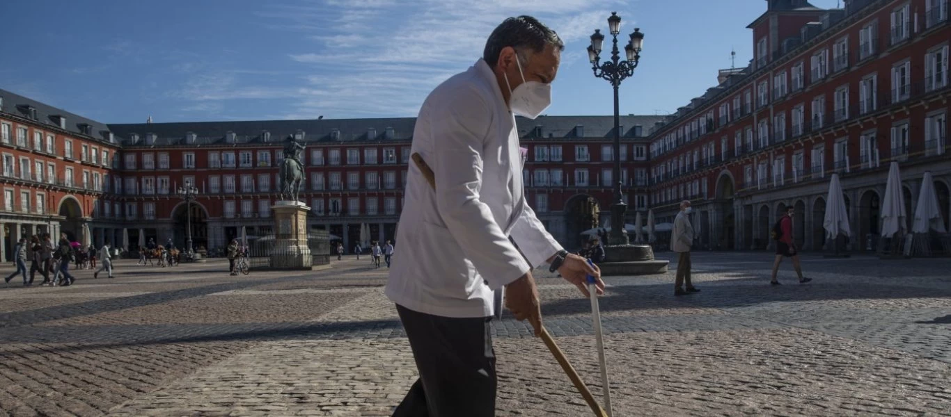 Ισπανία: Ζητά αρνητικό μοριακό τεστ κορωνοϊού για τις χερσαίες αφίξεις από τη Γαλλία